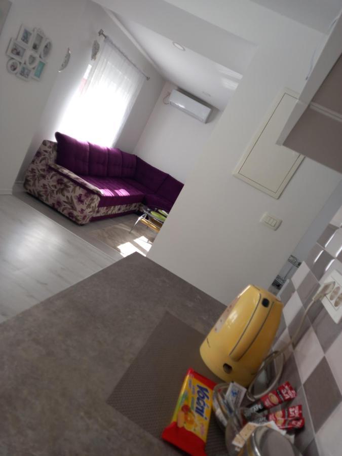 Apartment Centar Of City Mostar Bagian luar foto