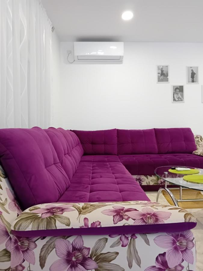 Apartment Centar Of City Mostar Bagian luar foto