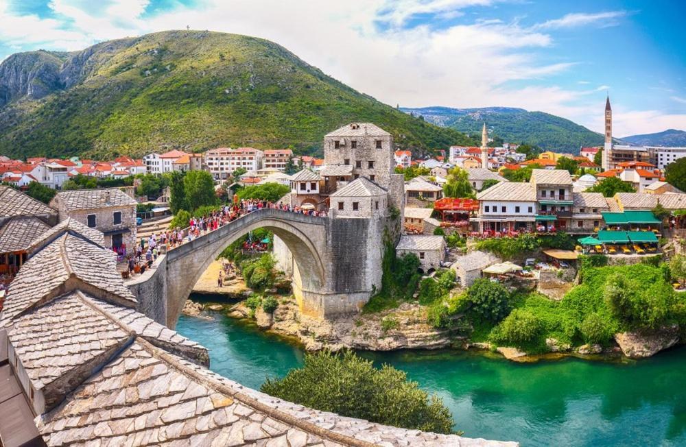 Apartment Centar Of City Mostar Bagian luar foto