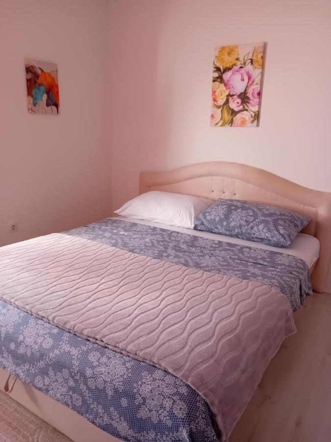 Apartment Centar Of City Mostar Bagian luar foto
